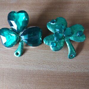 Shamrock brooch pin set